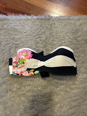 Venus Floral Stripe Bandeau Bikini Top - Black & White with Pink Flowers